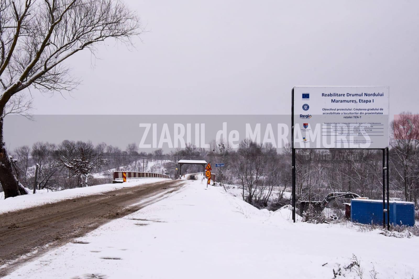 Sute de kilometri de drumuri din Maramureș au fost curățate de drumari