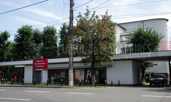 94 de persoane infectate sunt internate în spitalele din Maramureș. Șapte sunt la ATI, iar patru sunt intubați