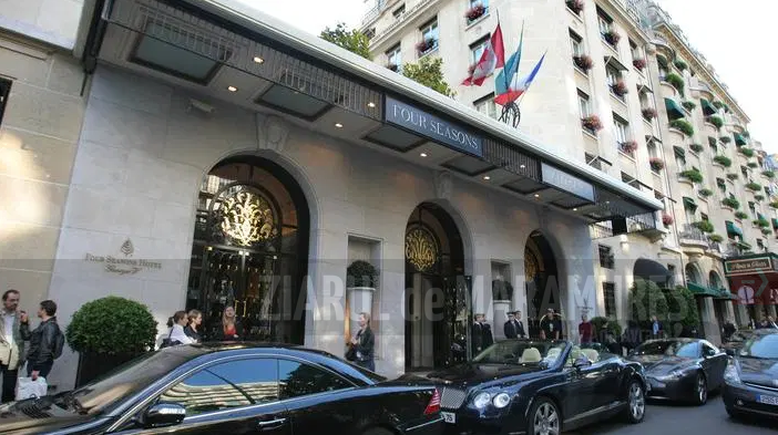 Jaf într-un hotel de lux de la Paris. Hoții au furat bijuterii estimate la valoarea de 100.000 de euro