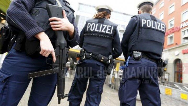 Poliţia din oraşul german Frankfurt a arestat un bărbat înarmat, în apropierea unei moschei