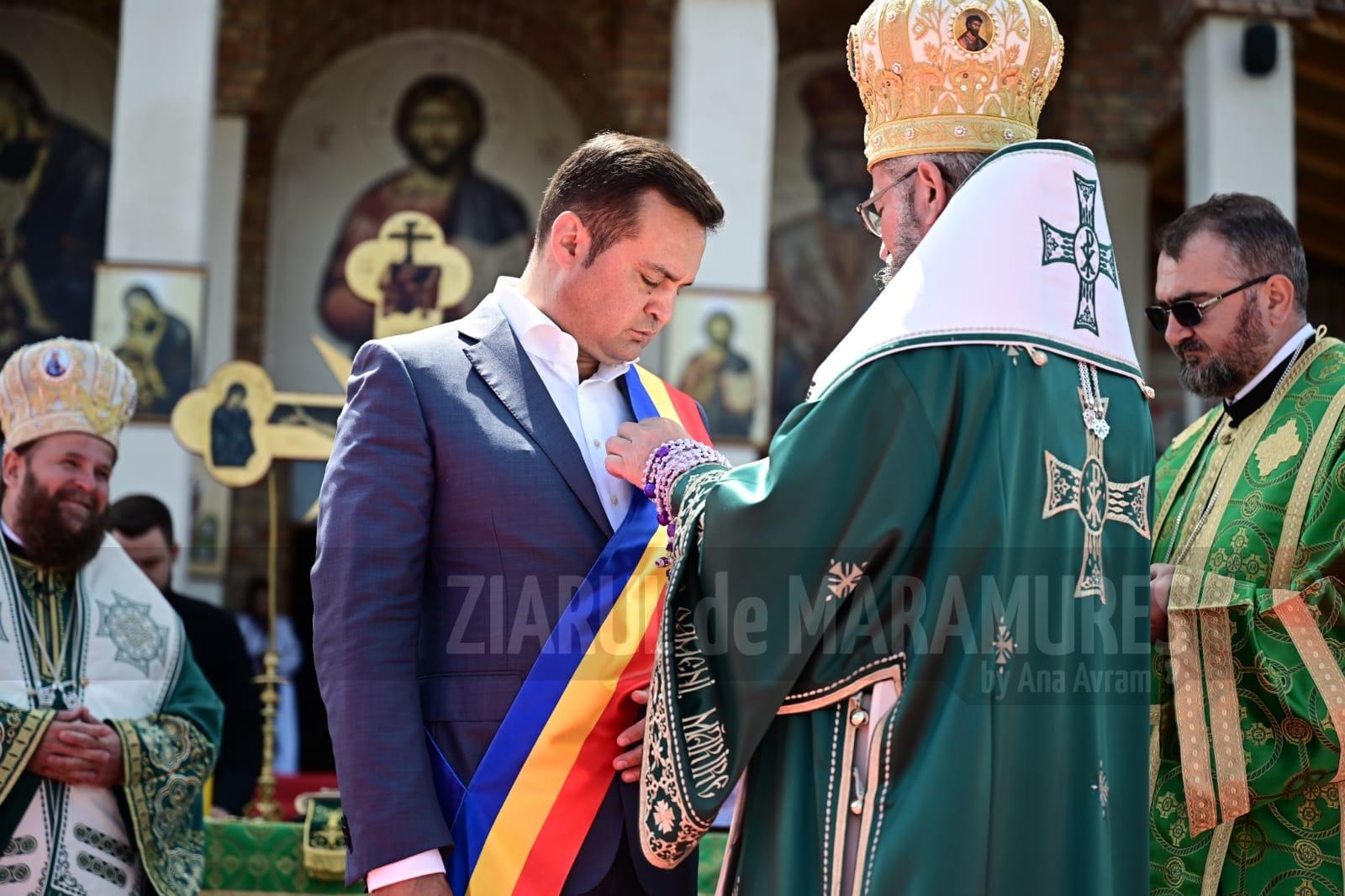 Primarul Cătălin Cherecheș, distins cu Ordinul ”Crucea Justinian Arhiepiscopul”