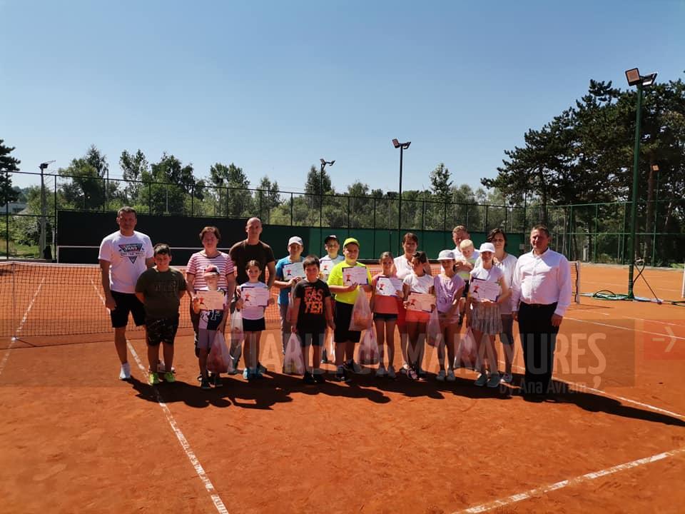 Alin Bîrda, primarul orașului Baia Sprie: Copiii din Baia Sprie iubesc sportul și au unde să-l practice