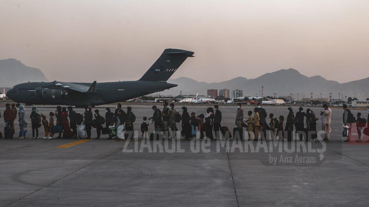 Ambasada SUA din Kabul le recomandă cetăţenilor americani să nu se deplaseze la aeroport