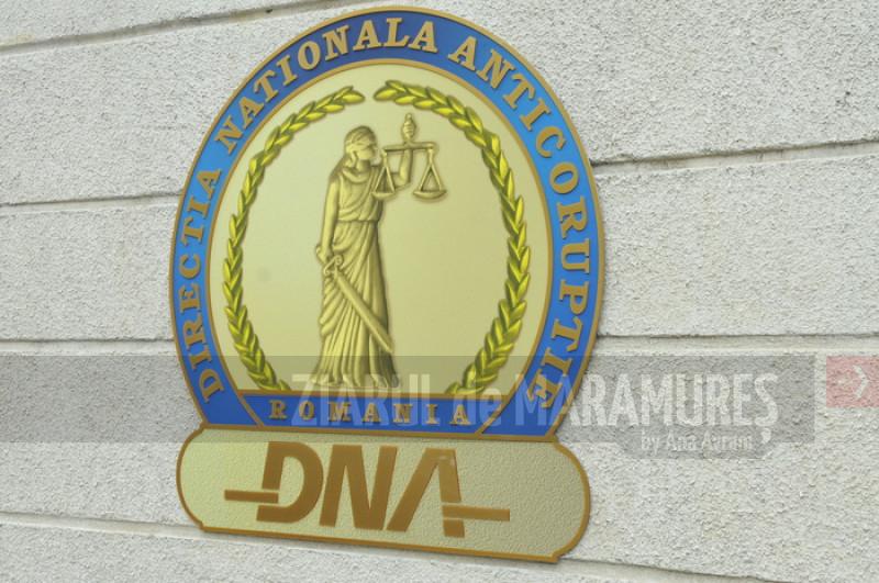 Percheziții desfășurate de procurorii DNA în Oradea și Satu Mare