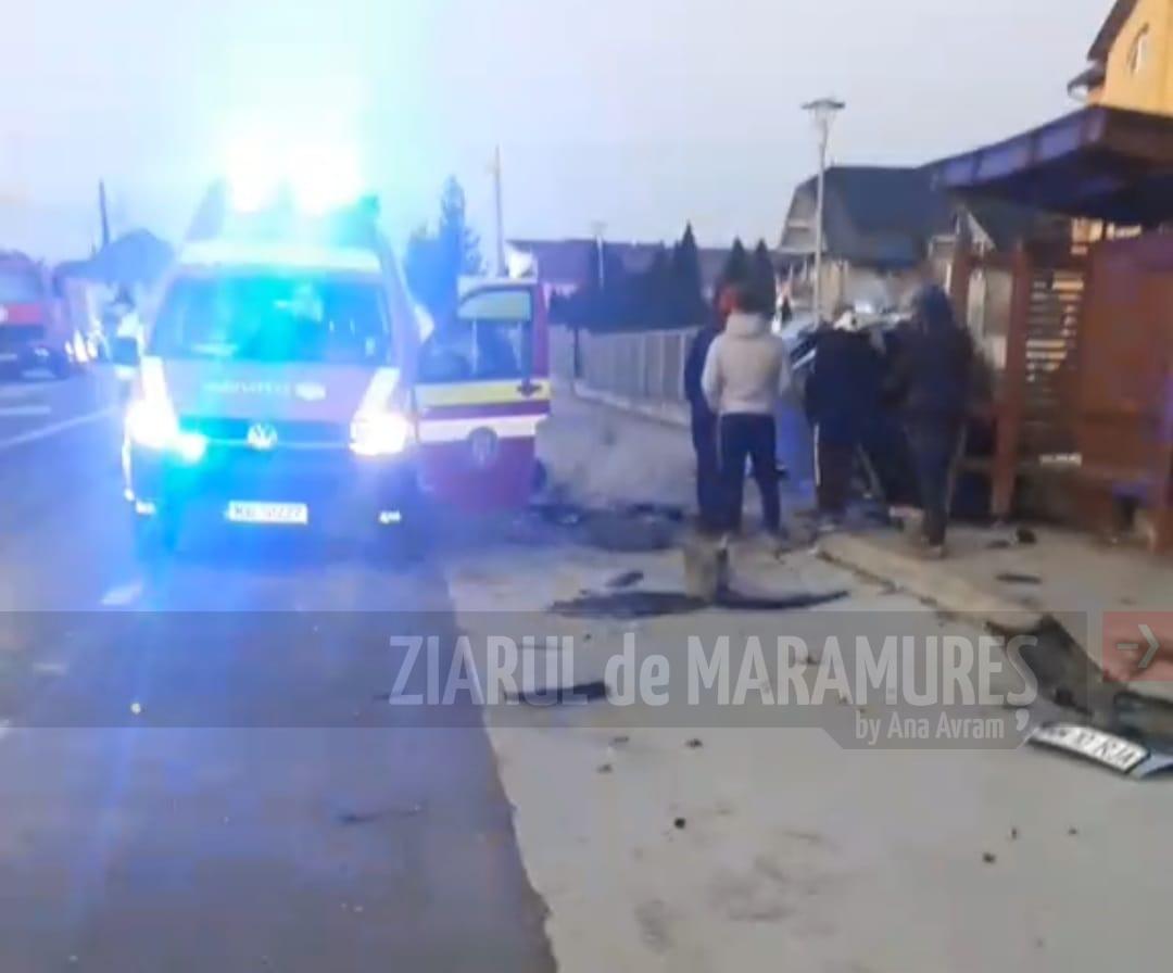 ACTUALIZARE-Accident rutier la Fărcașa. Cele patru victime, transportate la spital