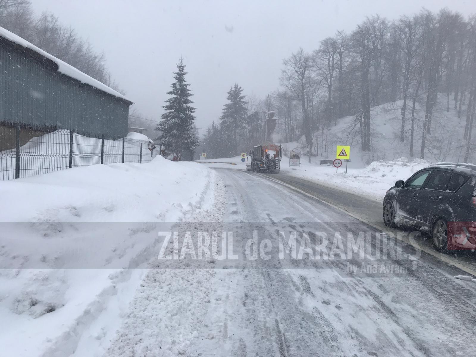 Infotrafic: DN 18, la Vișeu de Sus, DN 17C și Dealul Stefanitei, strat de zăpadă frământată. Ceață în Pasul Prislop
