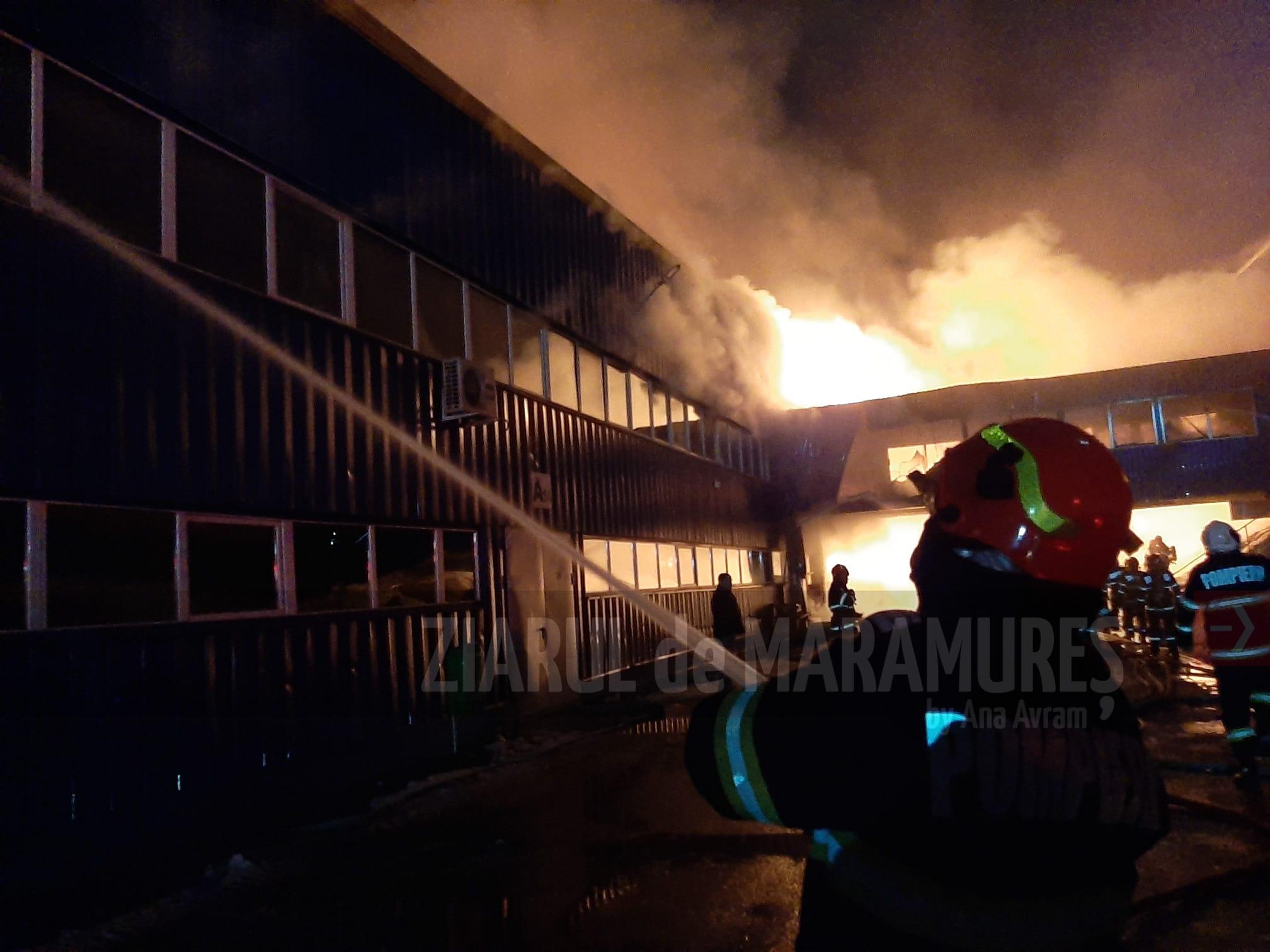 Incendiu la hala de producție Taparo, Maramureș