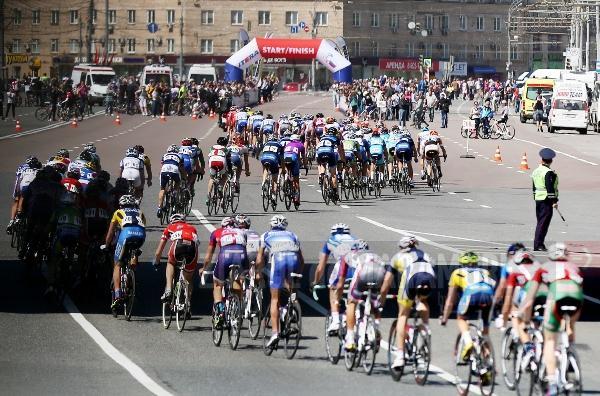 Echipele din Rusia şi Belarus au fost excluse din toate competiţiile cicliste