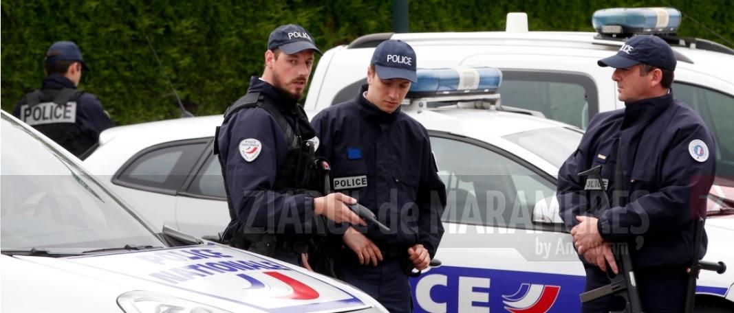 Franţa expulzează şase spioni ruşi care operau sub acoperirea Ambasadei ruse de la Paris