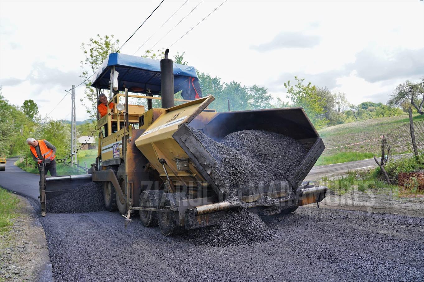Administrația județeană a început lucrările de reparații, modernizări și asfaltări pe drumurile din Maramureș