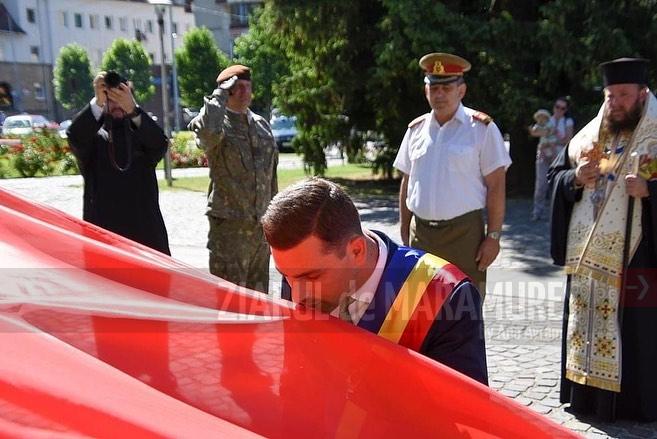 Ionel Bogdan, președintele CJ Maramureș: Sărbătorim astăzi Ziua Independenței de Stat și Ziua Regalității
