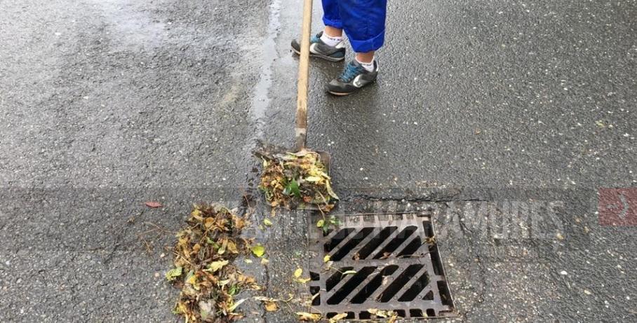 SC VITAL: Acțiune de curățare și spălare a sistemului de canalizare în cartierele Republicii, Săsar, Grivița, Orașul Vechi și Ferneziu