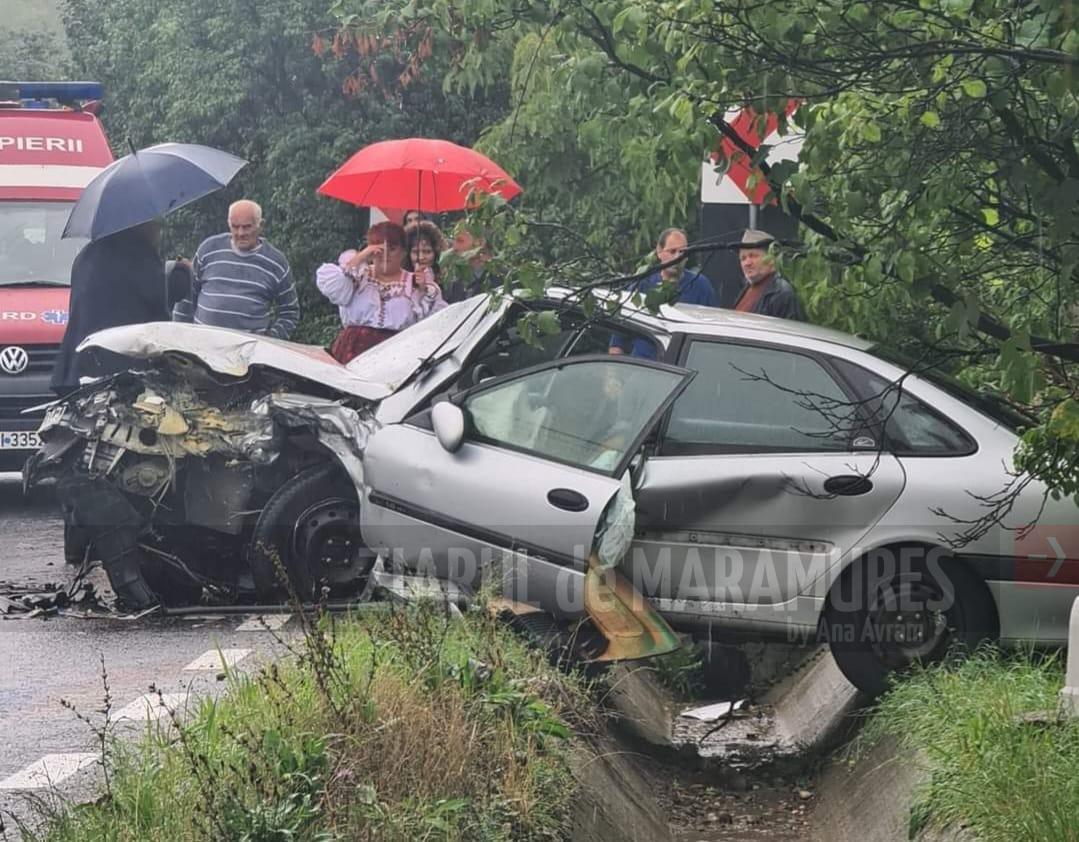 Polițiștii din Baia Sprie cercetează accidentul din Șurdești. Șoferul din Baia Mare a intrat pe contrasens