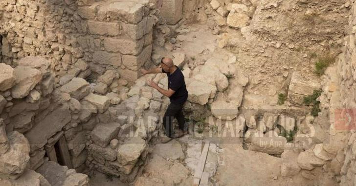 Fragmente de fildeş vechi de câteva secole, descoperite la Ierusalim