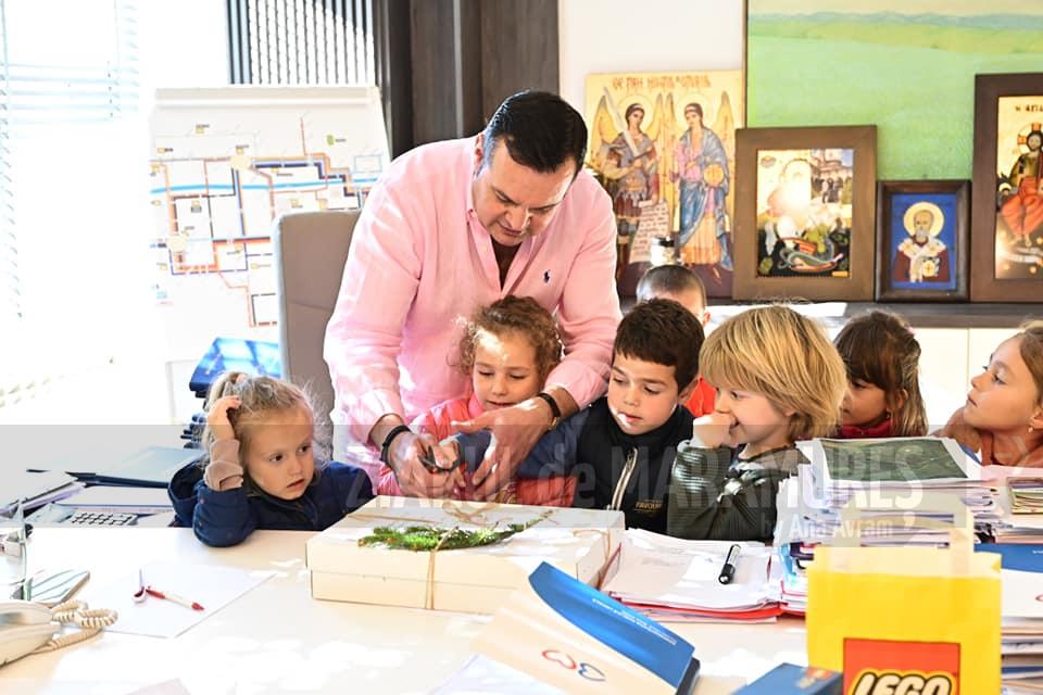 Primarul Cătălin Cherecheș i-a primit în vizită pe copiii de la Grădinița ”Floare de Colț”