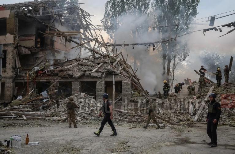 Ucraina: Lupte acerbe în apropiere de Bahmut, în regiunea Doneţk