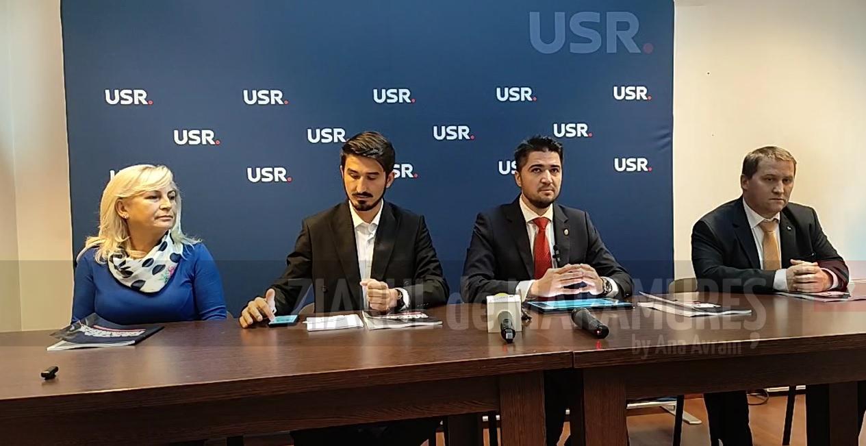 Conferință de presă susținută de deputatul USR Maramureș, Brian Cristian