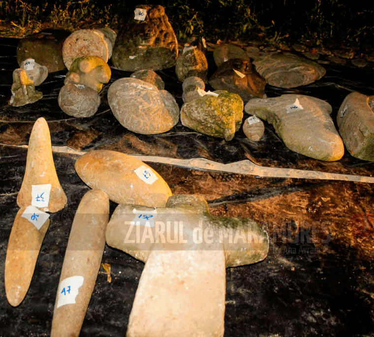 Guatemala: Doi americani, arestaţi având asupra lor 166 de artefacte mayaşe