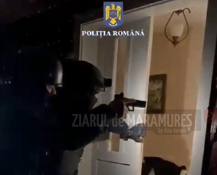 (VIDEO)Doi tineri au fost agresați, umiliți și sechestrați în casa unei fete de 18 ani din Vișeu de Sus