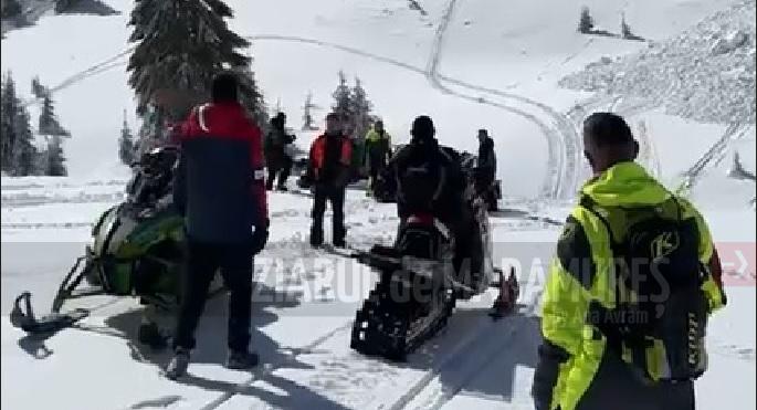(ACTUALIZARE)Turistii au fost recuperați/Turist polonez ucis de avalanșă, zona Pasul Prislop, Borșa
