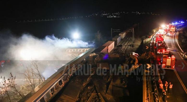 Grecia: Cel puţin 26 de morţi şi 85 de răniţi în ciocnirea a două trenuri