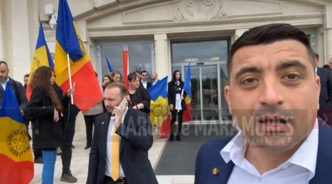 (VIDEO)Deputat Darius Pop: Protestăm împotriva PLX 145/2023, PLX 143/2023 în fața Parlamentului
