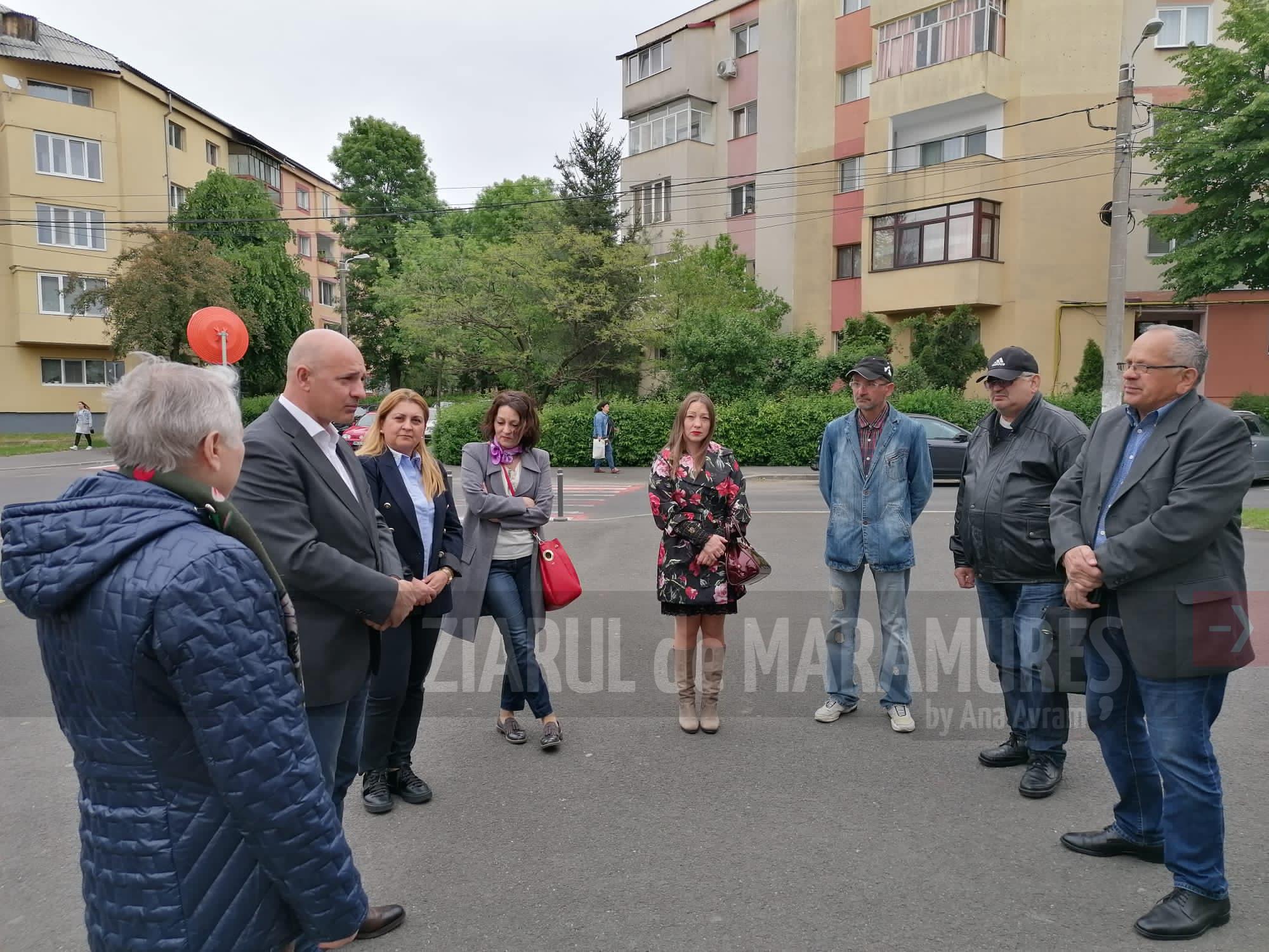 Călin Bota a stat de vorbă cu băimărenii care locuiesc pe străzile Alexandru Ivasiuc, Bogdan Vodă și Petru Rareș
