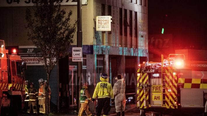 Noua Zeelandă: Incendiul dintr-un hotel este considerat de poliție, ‘suspect’