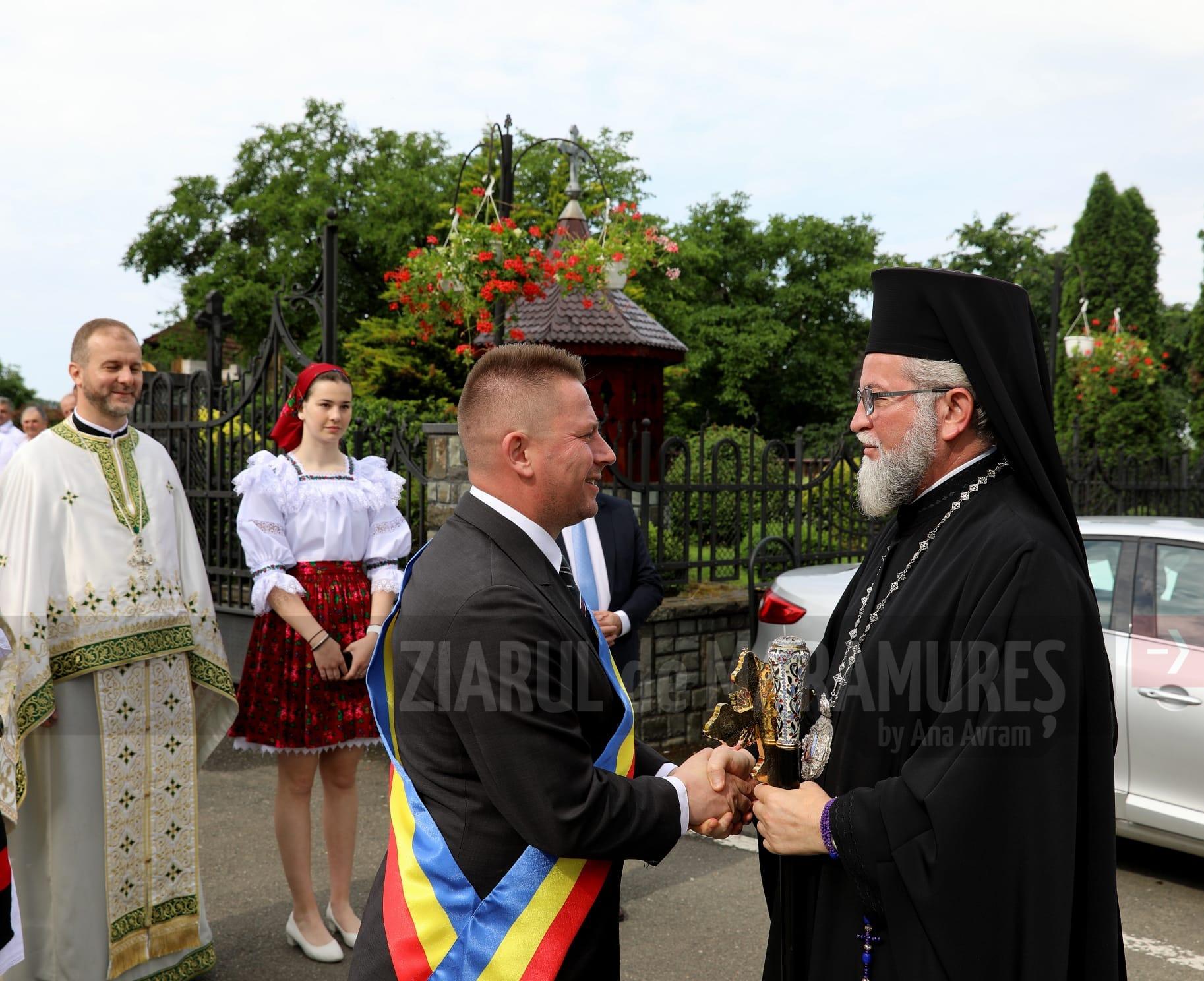 Primarul Alin Sebastian Bîrda a fost prezent la slujba oficiată de Preasfinţitul Părinte Iustin