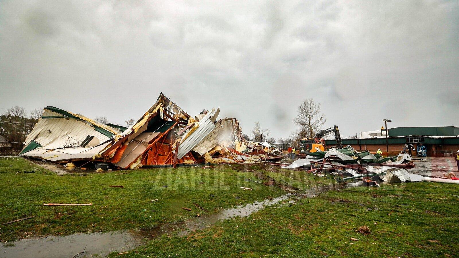 SUA: Cel puţin trei morţi şi zeci de locuinţe avariate în urma furtunilor