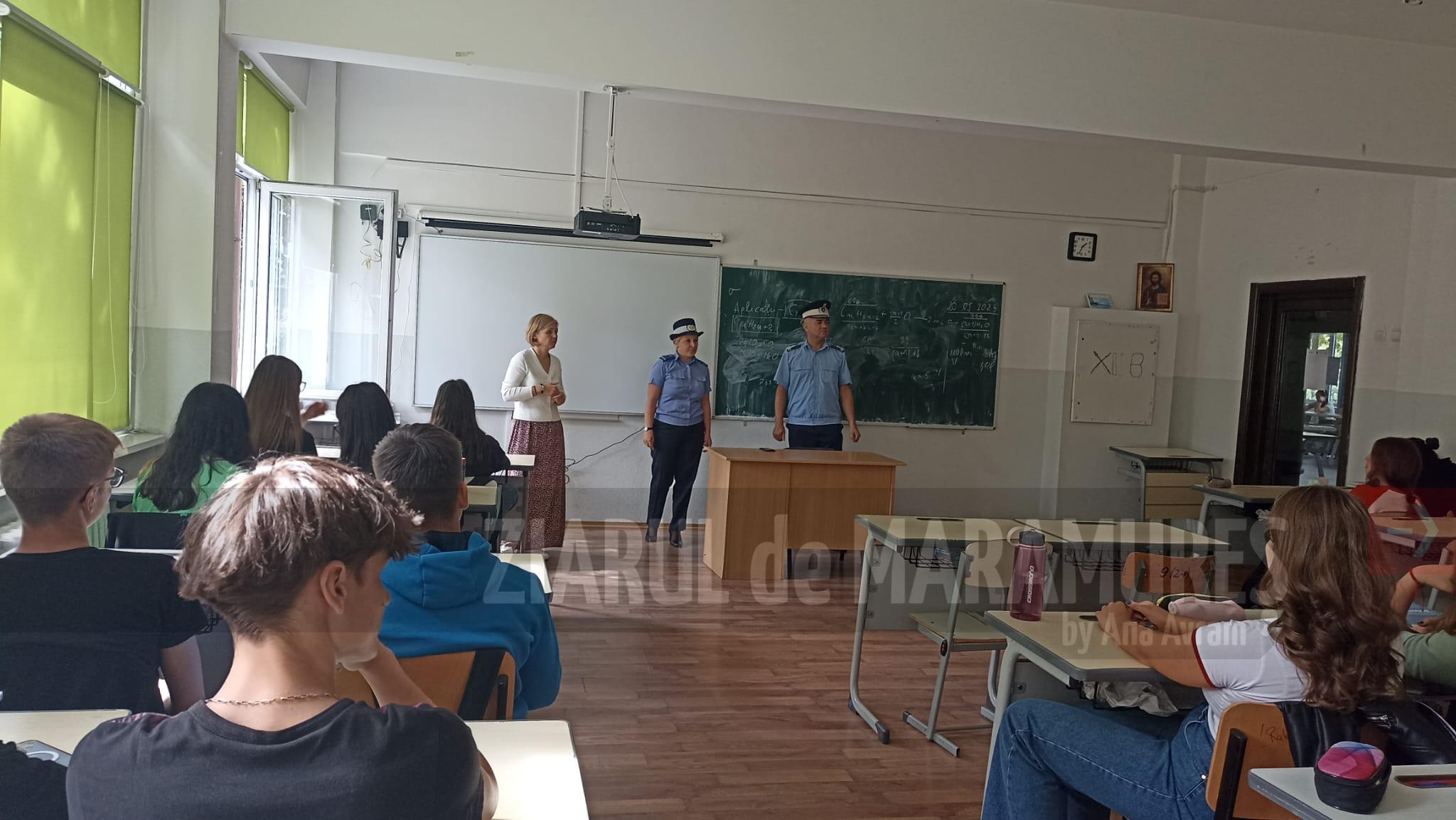 A început noul an școlar, la fel și seria acțiunilor preventiv-informative ale Jandarmeriei Maramureș