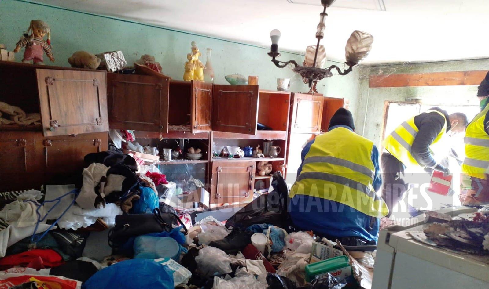 BM. Apartament insalubru pe Grănicerilor, curățat de autoritățile locale. Proprietara a fost transportată la spital
