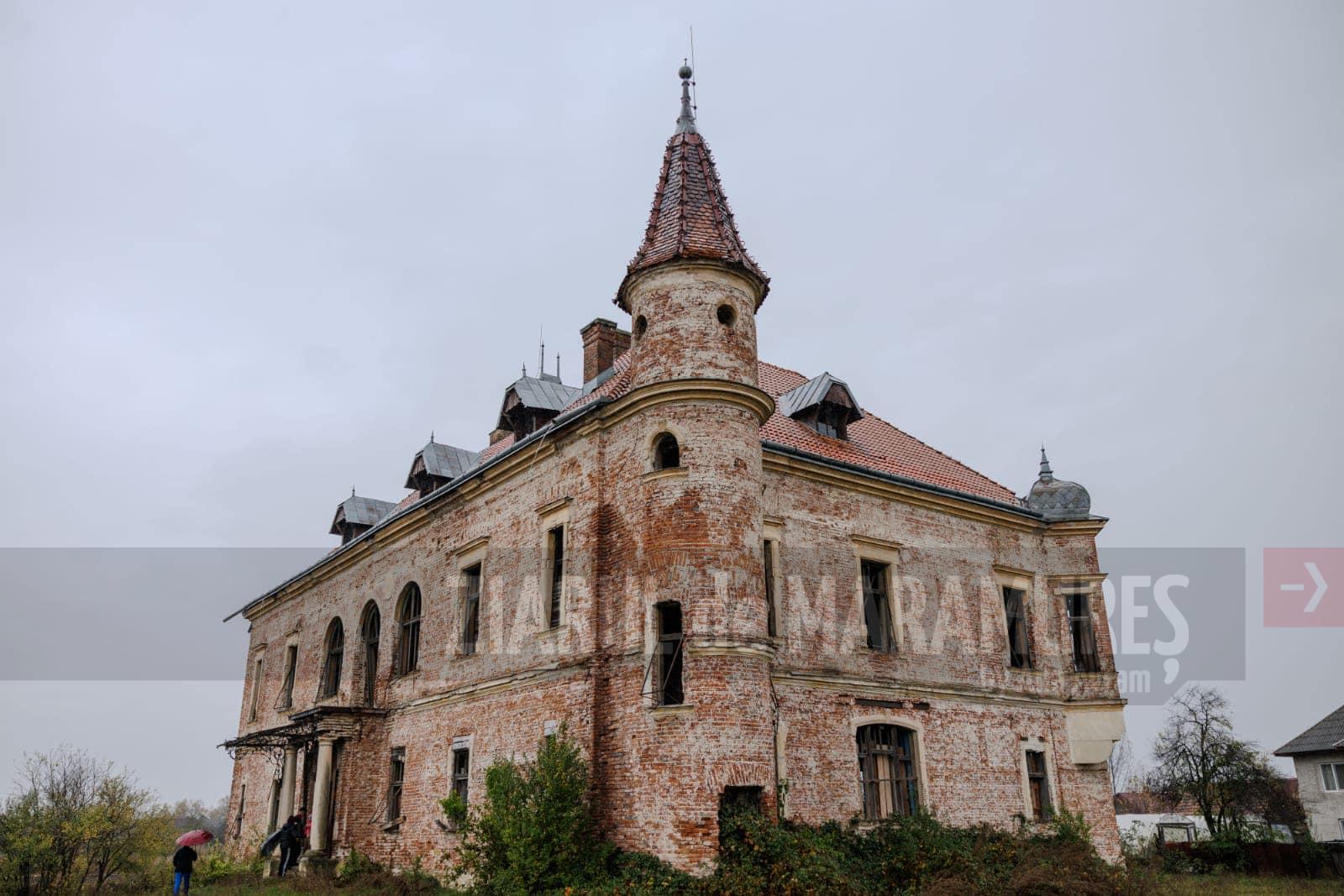 Castelul Teleki din Pribilești va fi reabilitat