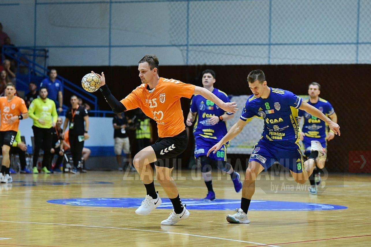 Meci între CS Minaur și Steaua București în Baia Mare