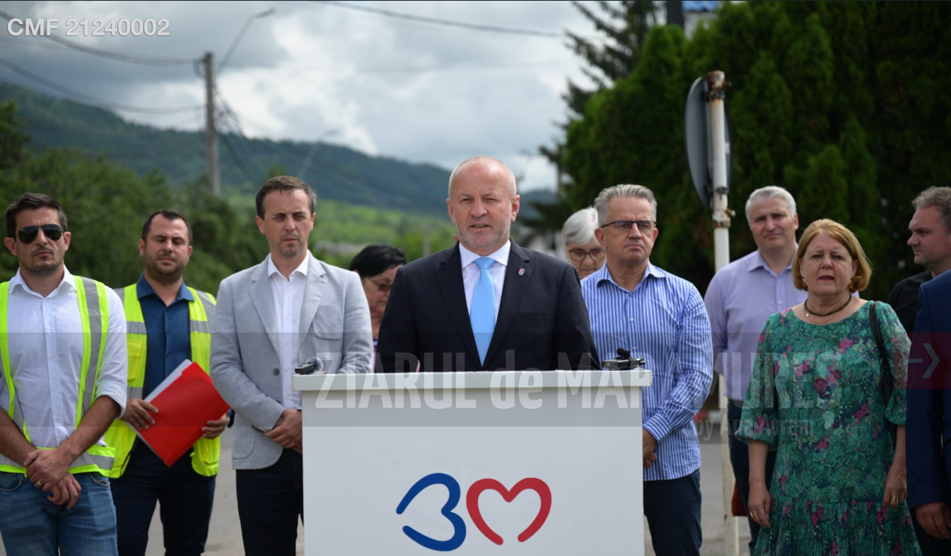Primarul interimar Doru Ioan Dăncuș a semnat contractul pentru reabilitarea străzii Victoriei! În doar câteva zile se dă startul lucrărilor!