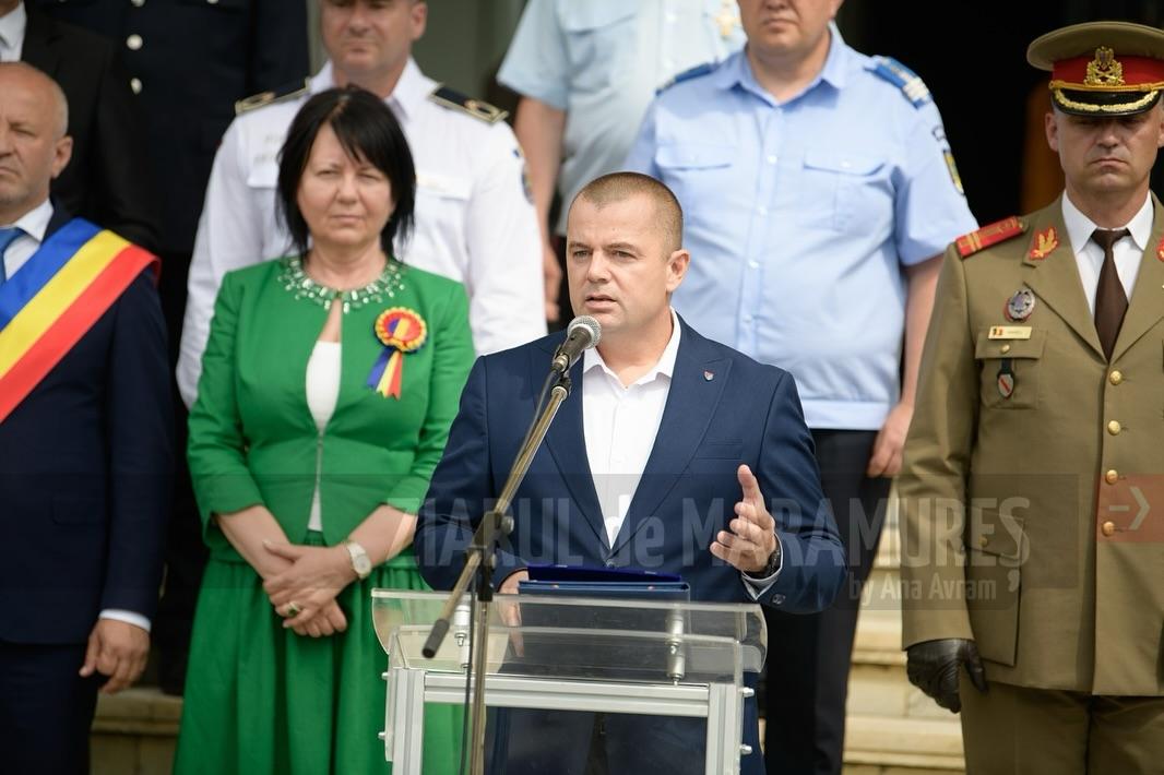 Radu Trufan, vicepreședintele Consiliului Județean Maramureș, a fost prezent la ceremonialul militar de Ziua Drapelului Național