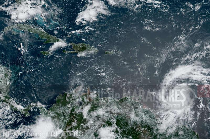 Uraganul Béryl şi vânturile sale ”devastatoare” au lovit sudul Antilelor