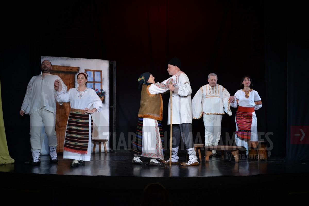 Fata babei și fata moșneagului, la Teatrul de Păpuși Baia Mare