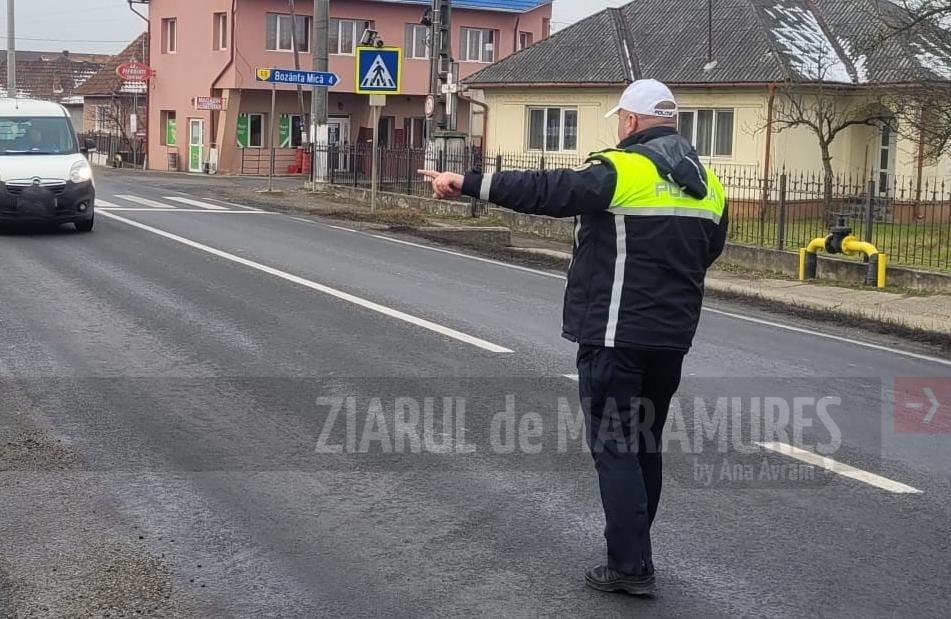 Acțiune în trafic: Polițiștii din Baia Sprie, Sarasău și Borșa opresc zeci de șoferi.