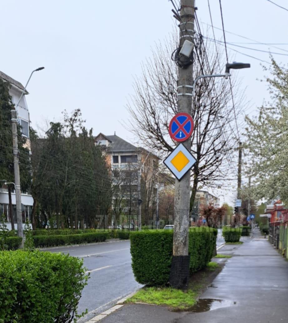 Baia Mare. Interdicție de parcare pe str. Victoriei, între Valea Roșie și Nicolae Bălcescu