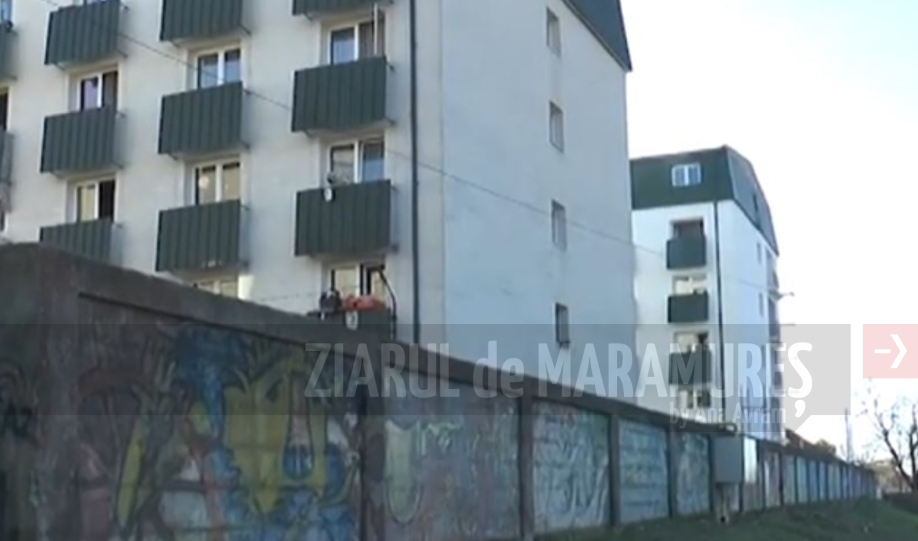 Perchezitie domiciliara pe str. Horea 46 A din Baia Mare, într-un dosar de furt calificat