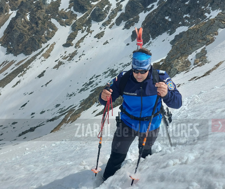 Zăpada persistă în Munții Rodnei și în Munții Maramureșului. Recomandările jandarmilor montani