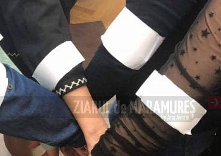 Profesorii din SLI MM protestează cu banderole albe în școli pe 18 iunie