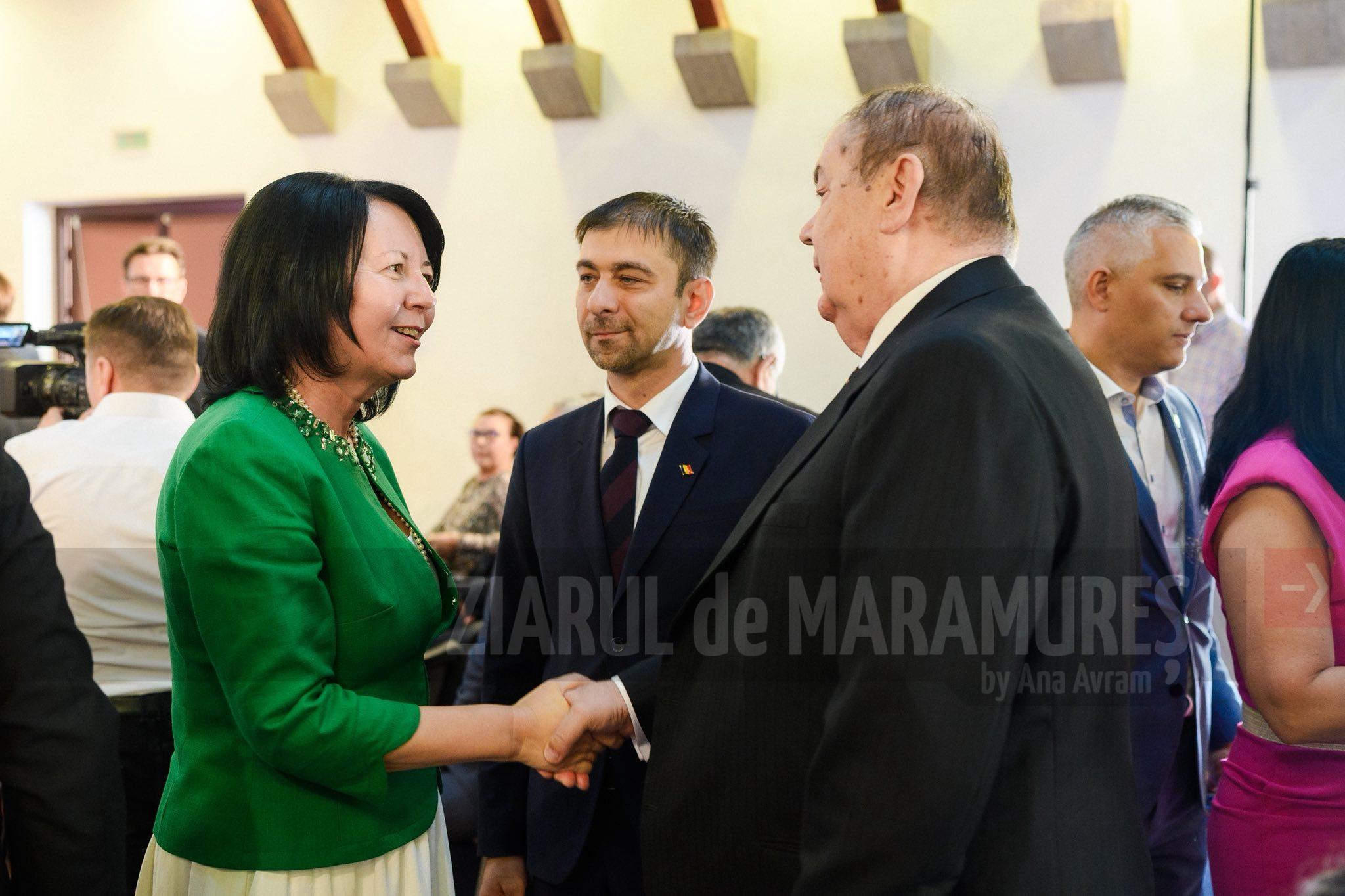 Deputat Crina Chilat a participat la ceremonia oficială de conferire a titlului de cetățean de onoare al județului lui Valer Blidar