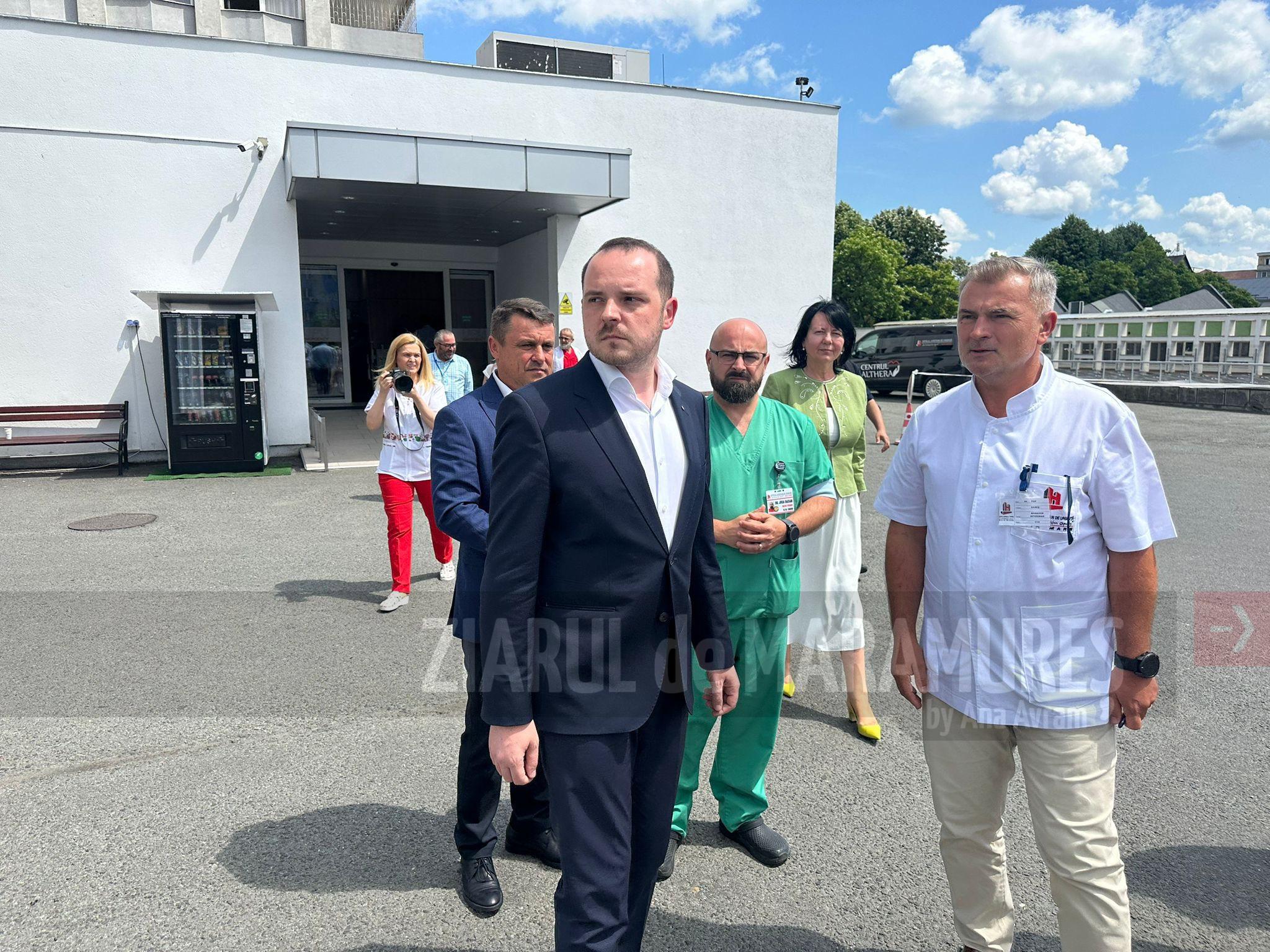 Ministrul Alexandru Rogobete și Crina Chilat deputat PSD Maramureș, vizită ministerială la două spitale din Baia Mare