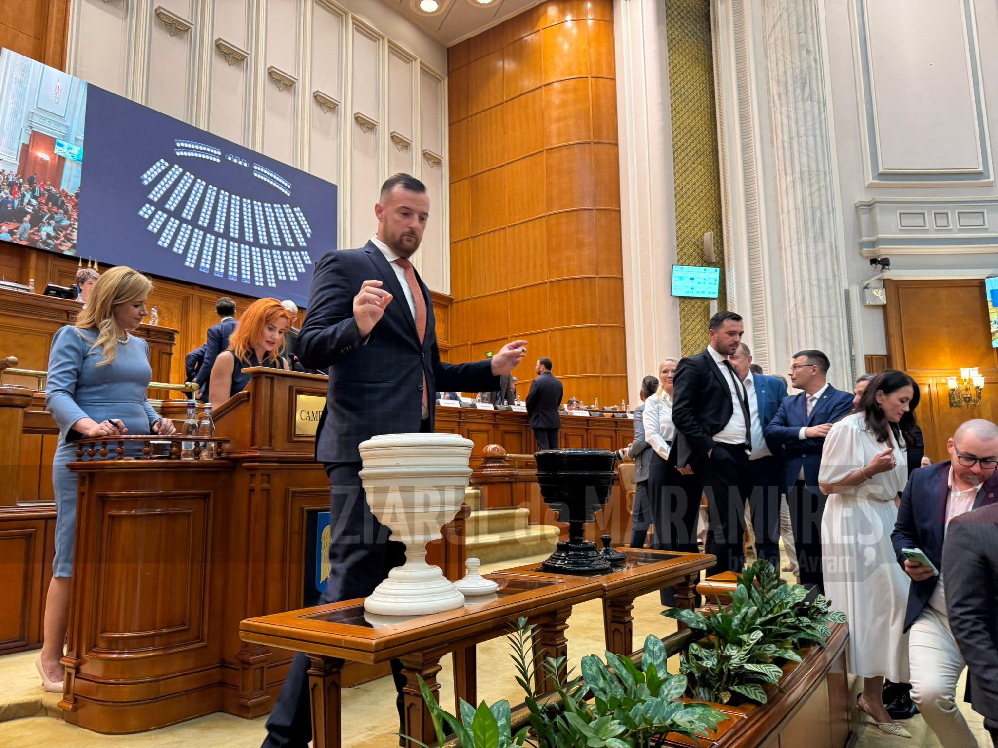 Daniel Ciornei, deputat AUR Maramureș: „Guvernul austerității cu 5 vicepremieri trebuie să plece! Românii nu mai pot fi umiliți!”
