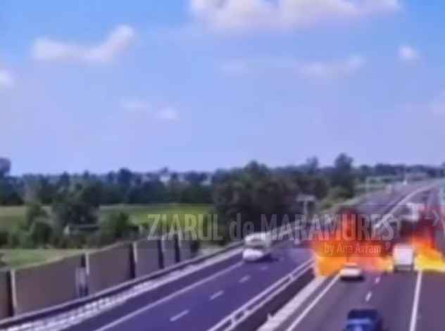 Zbor cu probleme: aparat ultrausor s-a prăbușit pe autostradă în Italia cu două persoane la bord.