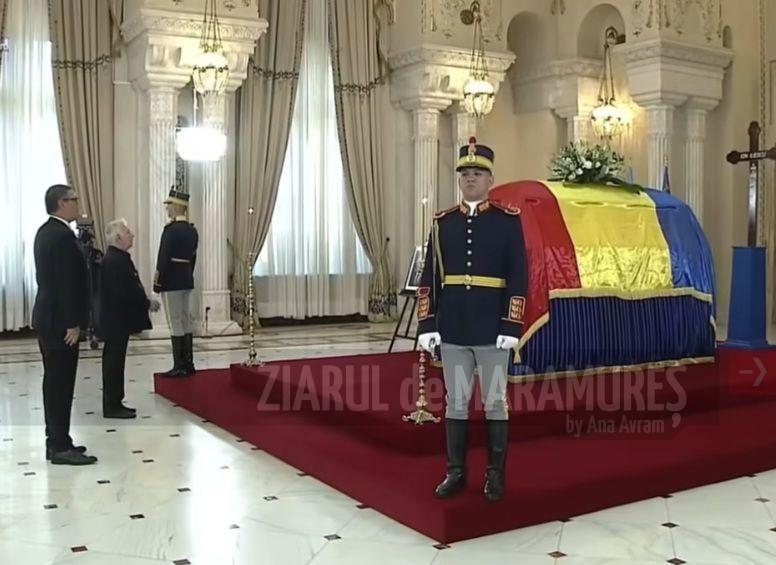 7 august, zi de doliu național: Drapelul României va fi în bernă.