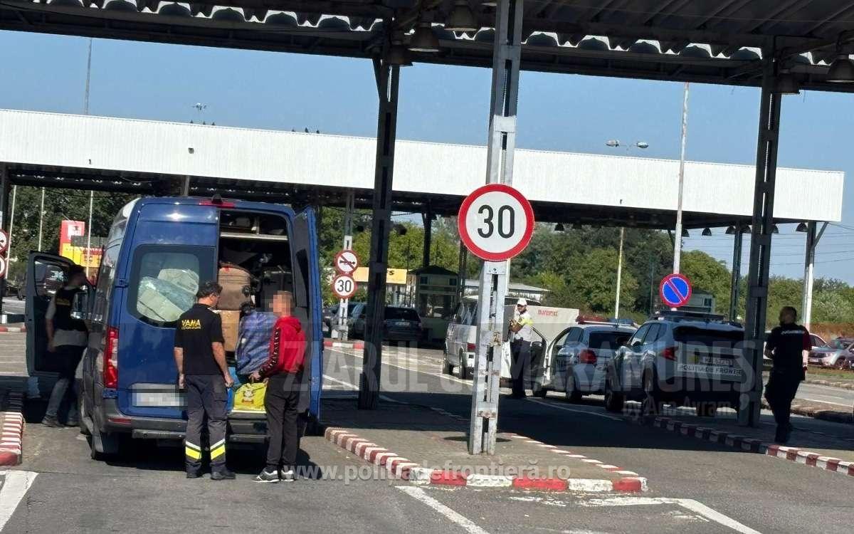 1.400 de persoane verificate la frontiera României cu Ungaria