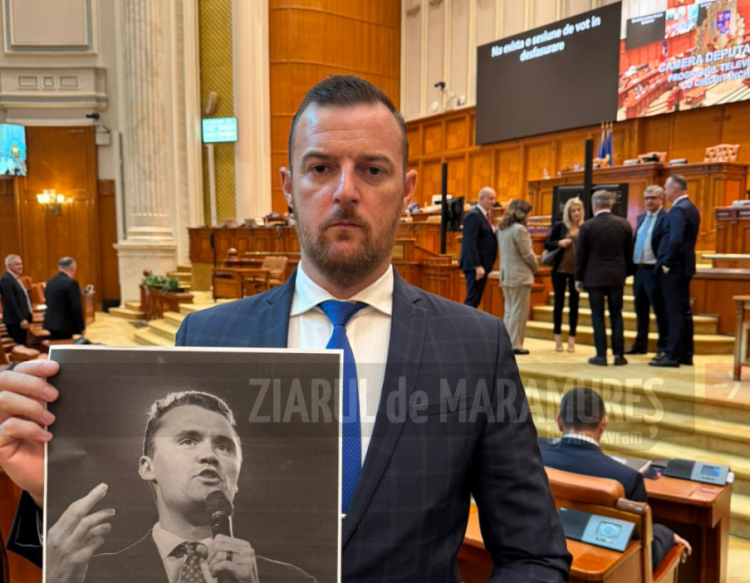 Moment de reculegere pentru Charlie Kirk în Parlamentul României. În Parlamentul European, cenzura a învins